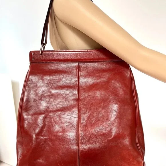 YSL TOM FORD SAINT LAUREN Red Cherry Vintage leather bag Sz L - Picture 2 of 12